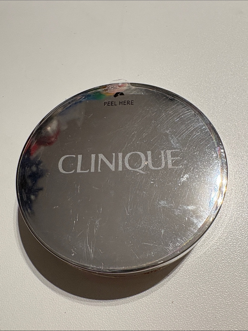 Clinique Silver Compact Powder Stay Cream 18-
